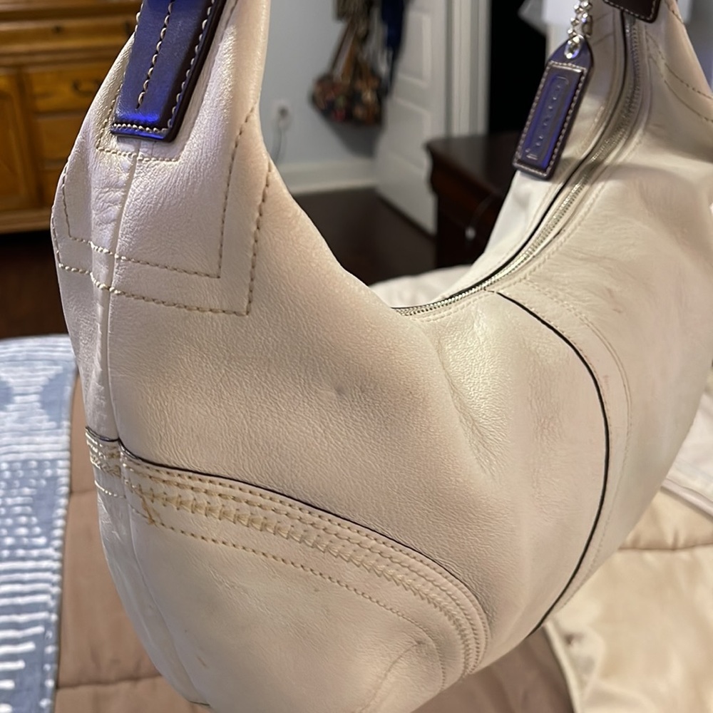 Coach purse - Picture 6 of 6